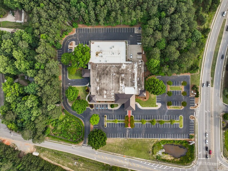 More Photos Of 1230 Bald Ridge Marina Rd, Cumming Medical For Lease