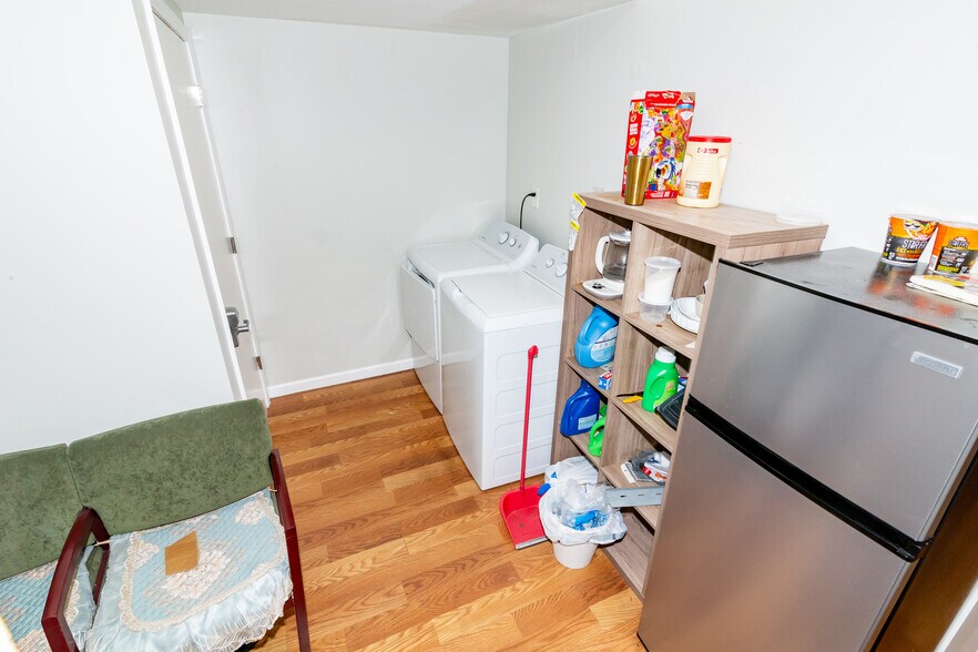 More Photos Of 1736 W North Ave, Baltimore Restaurant For Sale