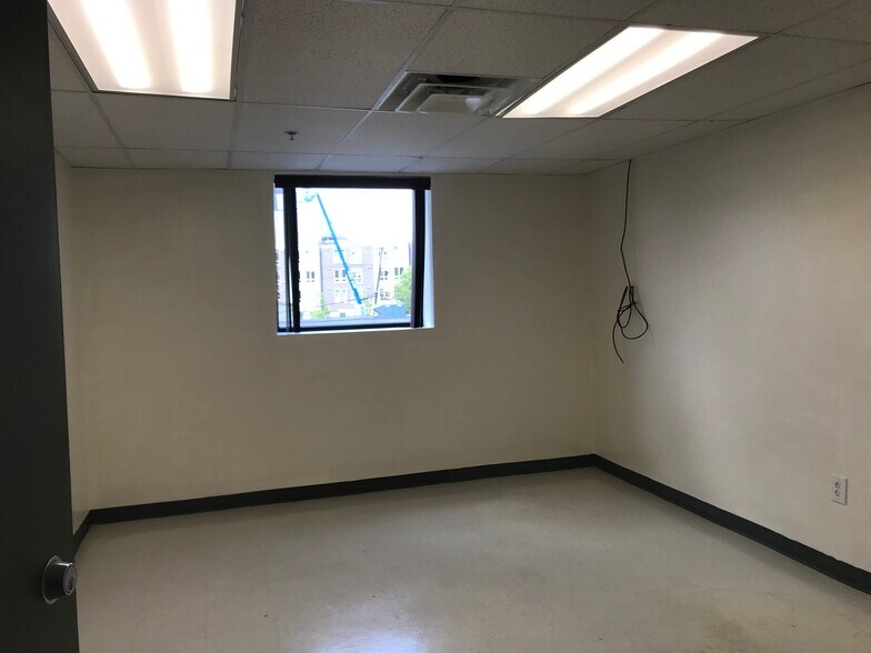 More Photos Of 24 Denby Rd, Allston Research And Development For Lease