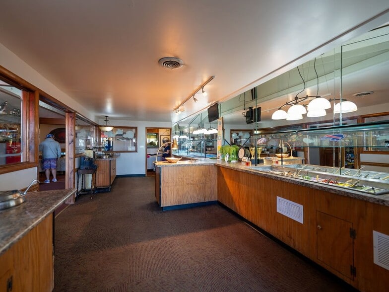 More Photos Of 4300 Abbott Rd, Orchard Park Restaurant For Sale
