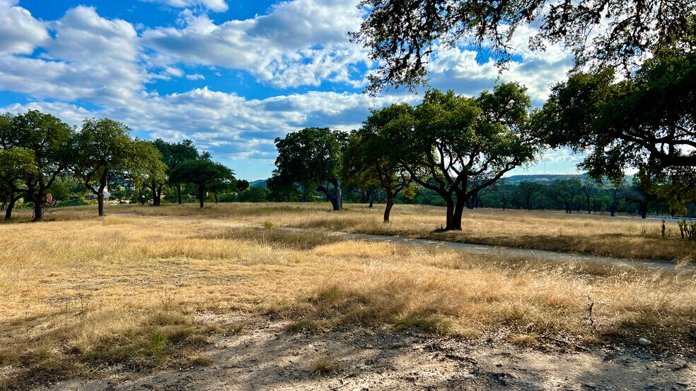 More Photos Of 111 Poehnert Rd, Boerne Land For Sale
