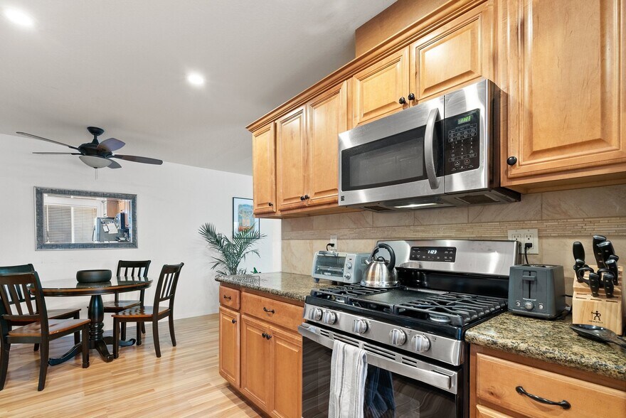 More Photos Of 420 Capitola Road Ext, Santa Cruz Apartments For Sale
