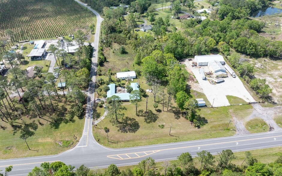 More Photos Of 7601 133rd Rd, Live Oak Assisted Living For Sale