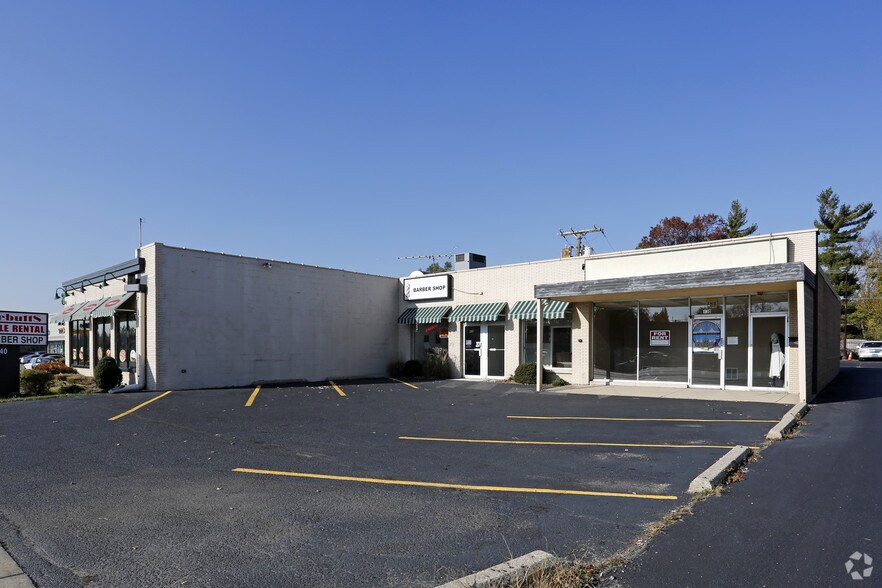 More Photos Of 440 Ogden Ave, Downers Grove Freestanding For Sale