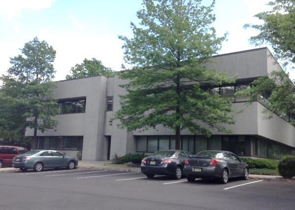 More Photos Of 1670 Whitehorse Hamilton Square Rd, Hamilton Office For Sale