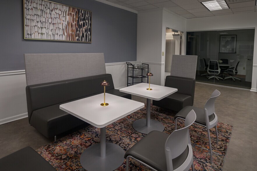 More Photos Of 675 Mansell Rd, Roswell Coworking Space