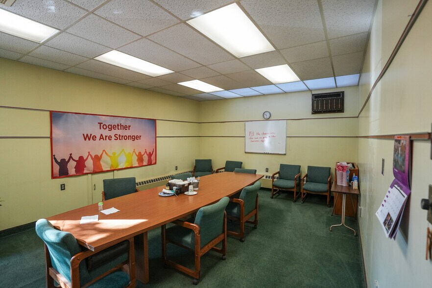 More Photos Of 431 Delaware Ave, Palmerton Office For Sale