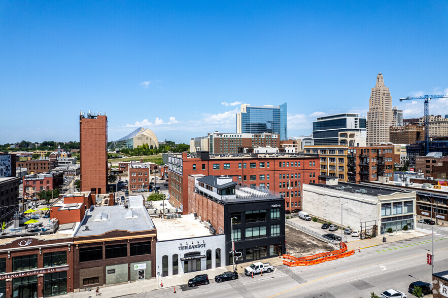 Primary Photo Of 1612 Grand Blvd, Kansas City Loft Creative Space For Lease