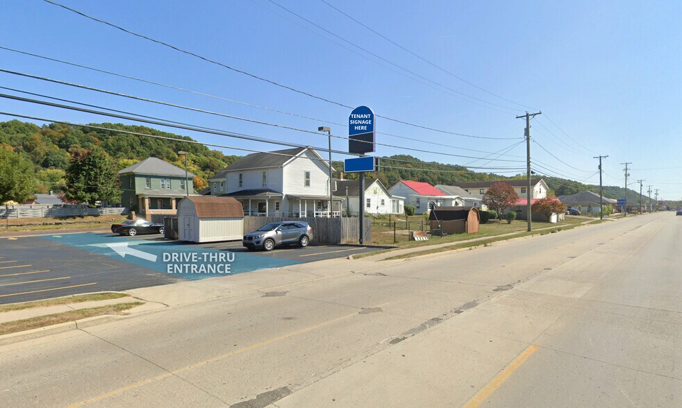 More Photos Of 763 Chestnut St, Nelsonville General Retail For Sale