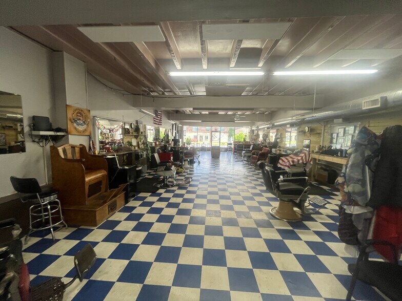 More Photos Of , Georgetown General Retail For Sale