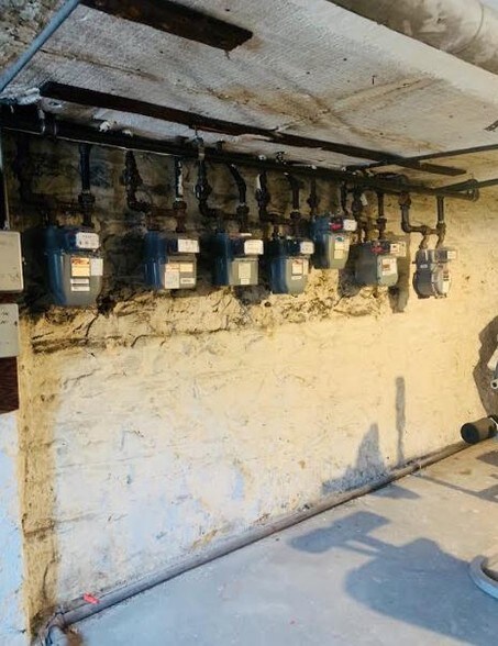 More Photos Of 7113 Fresh Pond Rd, Ridgewood Apartments For Sale