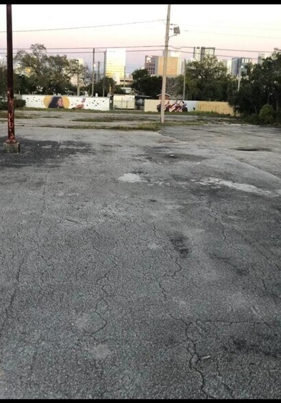 More Photos Of 100 NW 7th Ave, Fort Lauderdale Land For Lease