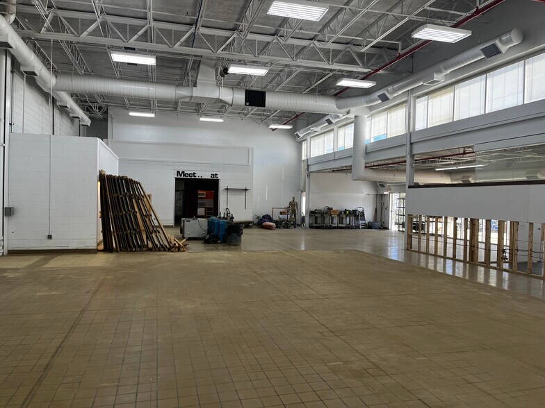 More Photos Of 145 Cane Creek Industrial Park Rd, Fletcher Warehouse For Lease