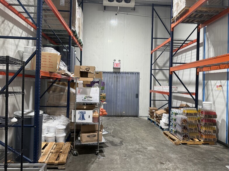 More Photos Of 839 Pennsylvania Ave, Brooklyn Storefront For Lease