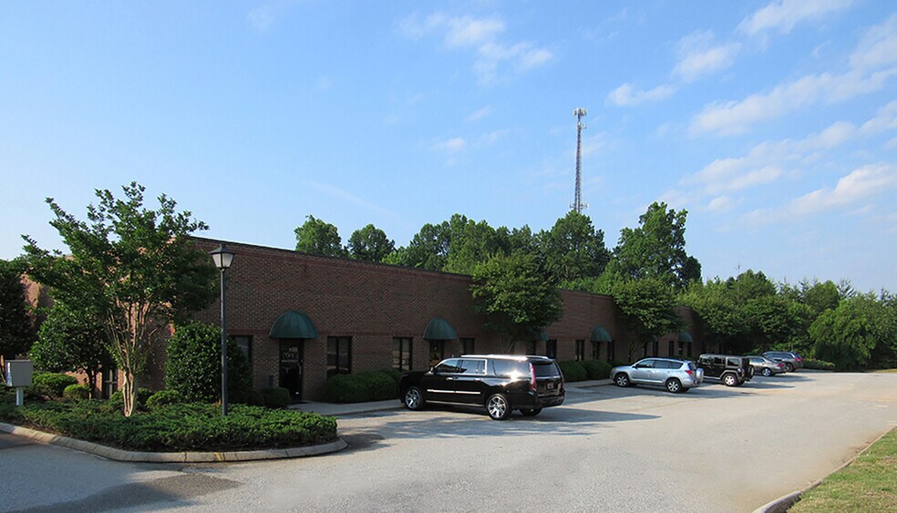 More Photos Of 222 Ladean Ct, Simpsonville Light Manufacturing For Lease