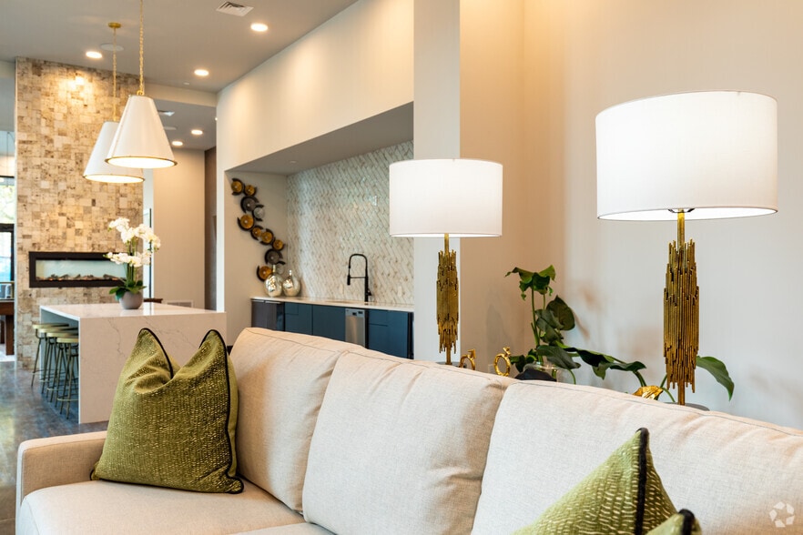 More Photos Of 352 S Walker St, Cary Apartments For Lease