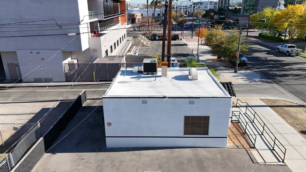 More Photos Of 310 Gass Ave, Las Vegas Unknown For Lease