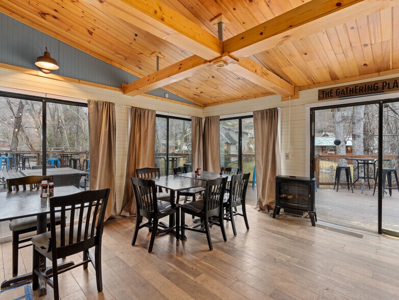 More Photos Of 4352 Soco Rd, Maggie Valley Restaurant For Sale