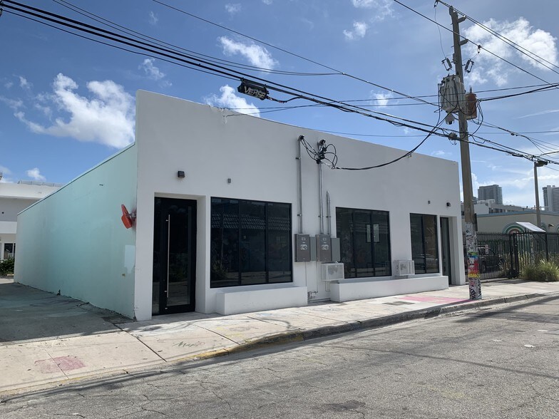More Photos Of 167 NW 25th St, Miami Freestanding For Lease