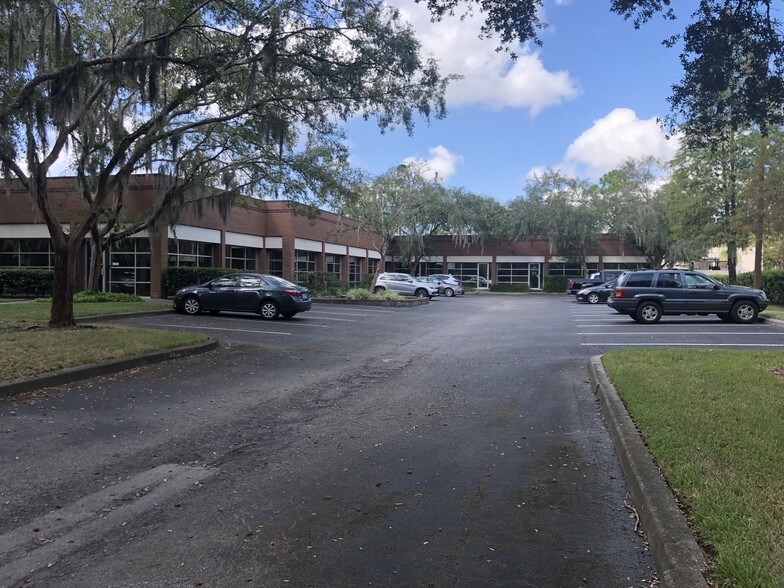 More Photos Of 12451-12499 Telecom Dr, Tampa Light Distribution For Lease
