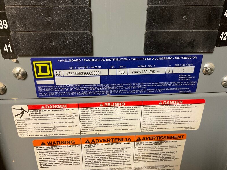 More Photos Of 7390 S Fraser St, Centennial Warehouse For Sale