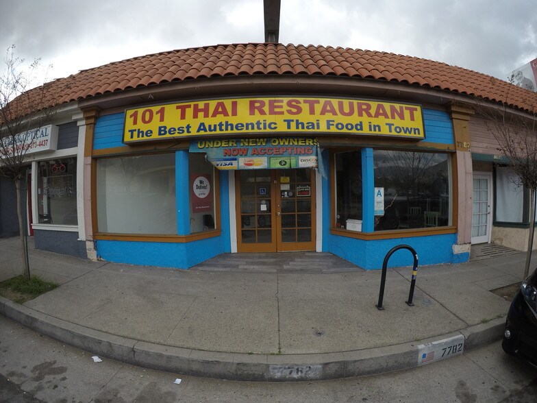 More Photos Of 7780 Foothill Blvd, Tujunga Restaurant For Sale