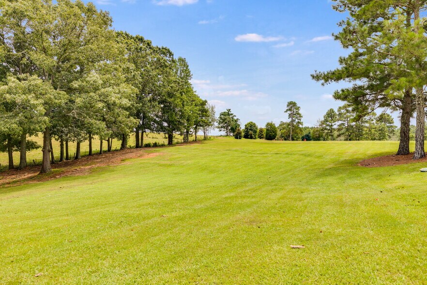 More Photos Of 100 McPherson Rd, Villa Rica Lodge Meeting Hall For Sale