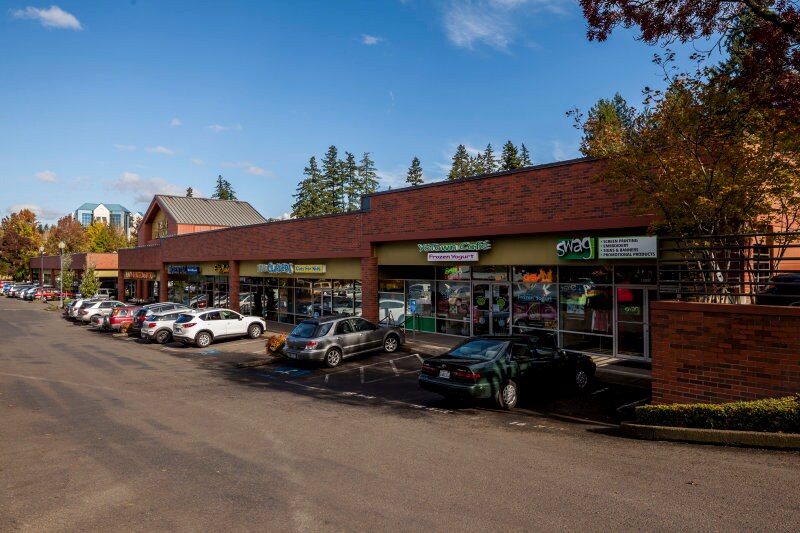 More Photos Of 15088 SW Bangy Rd, Lake Oswego Unknown For Lease