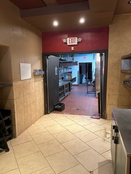 More Photos Of 1511-1517 Colley Ave, Norfolk Freestanding For Lease