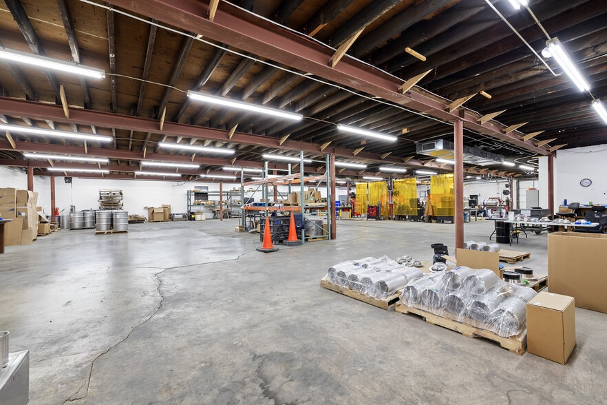 More Photos Of 3801 Dodds Ave, Chattanooga Warehouse For Lease
