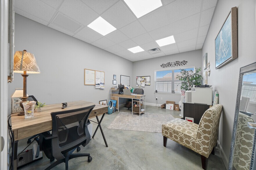 More Photos Of 943 NW 17th Ave, Ocala Warehouse For Sale