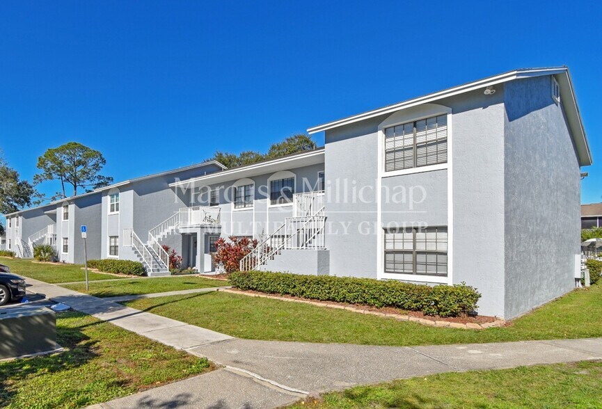 More Photos Of 180 Royal Palm Dr, Kissimmee Apartments For Sale