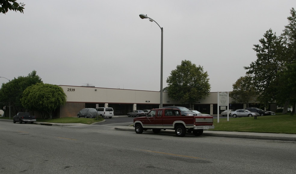 More Photos Of 2539 W 237th St, Torrance Warehouse For Lease