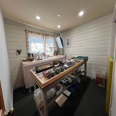 More Photos Of 5140 W US 20, Galena Showroom For Sale