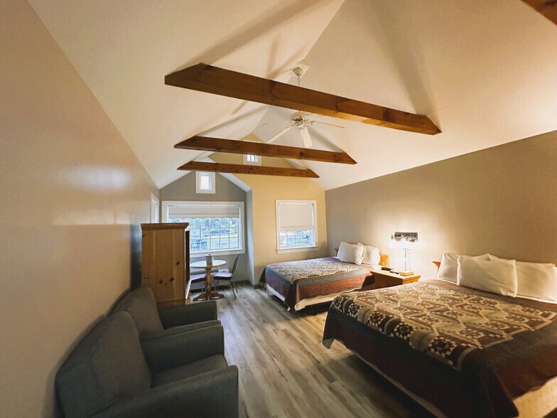 More Photos Of 2439 Old Philadelphia Pike, Lancaster Hotel For Sale