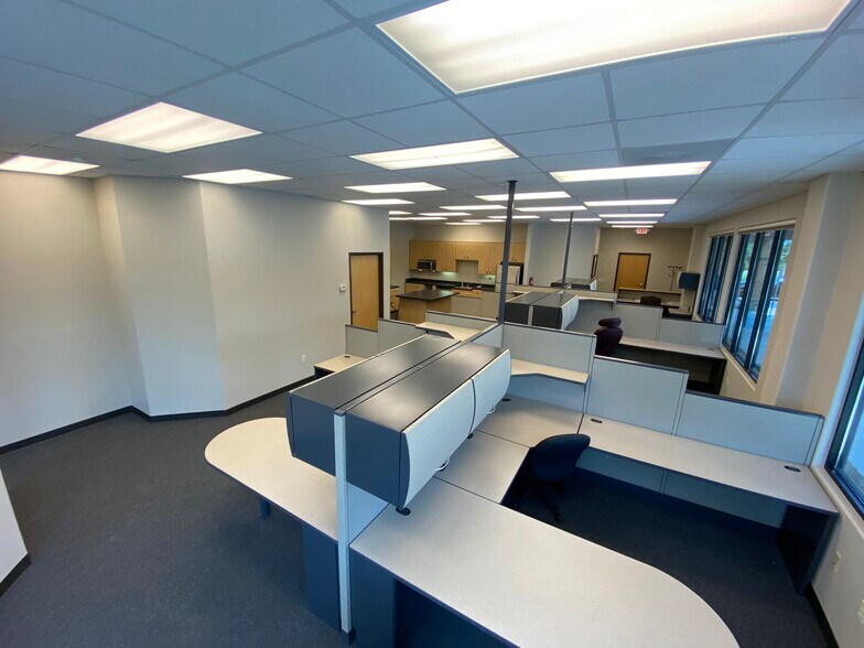 More Photos Of 1002 Marble Heights Dr, Marble Falls Medical For Lease