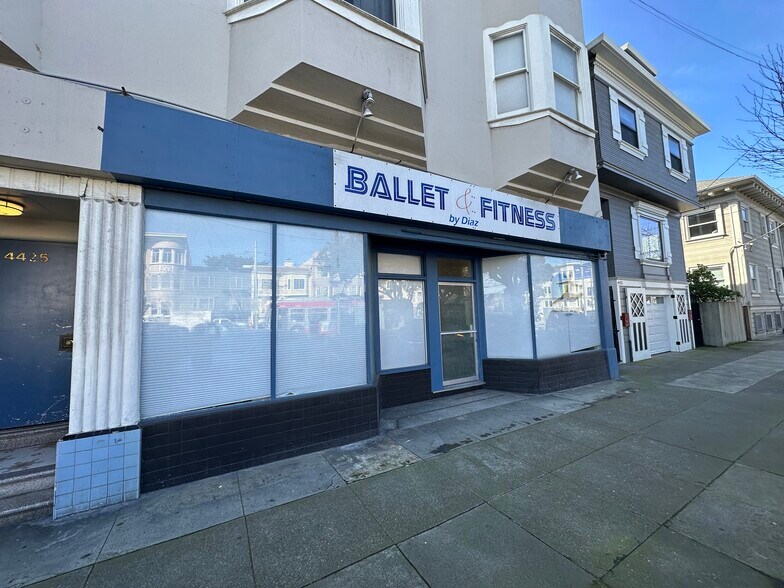 Primary Photo Of 4405-4429 California St, San Francisco Apartments For Lease