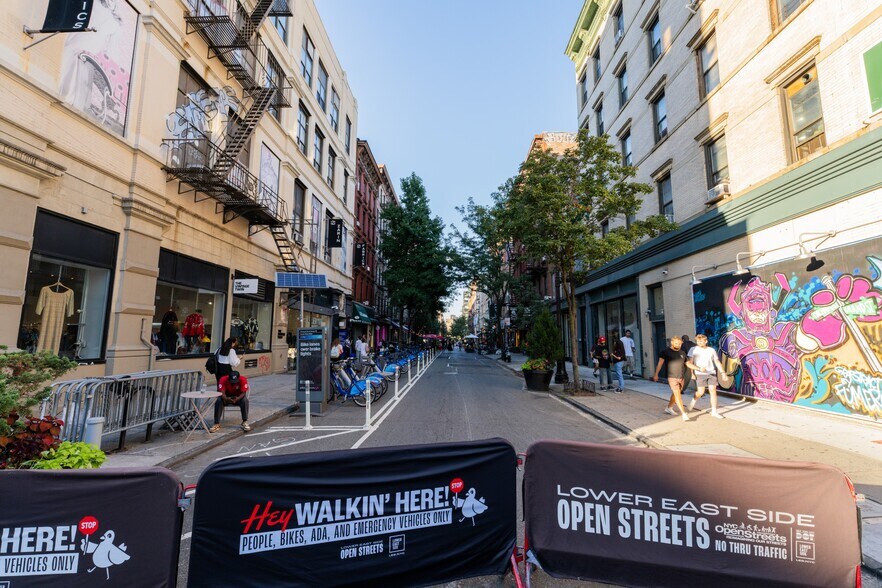 More Photos Of 329 Grand St, New York Apartments For Sale