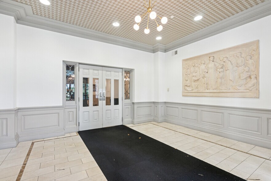 More Photos Of 3300 Henry Ave, Philadelphia Unknown For Lease