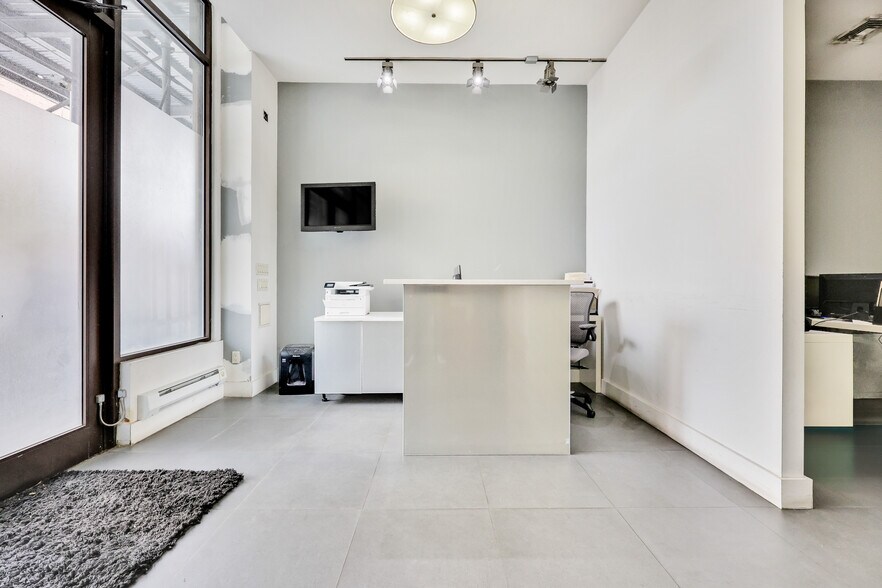 More Photos Of 500 4th Ave, Brooklyn Apartments For Lease