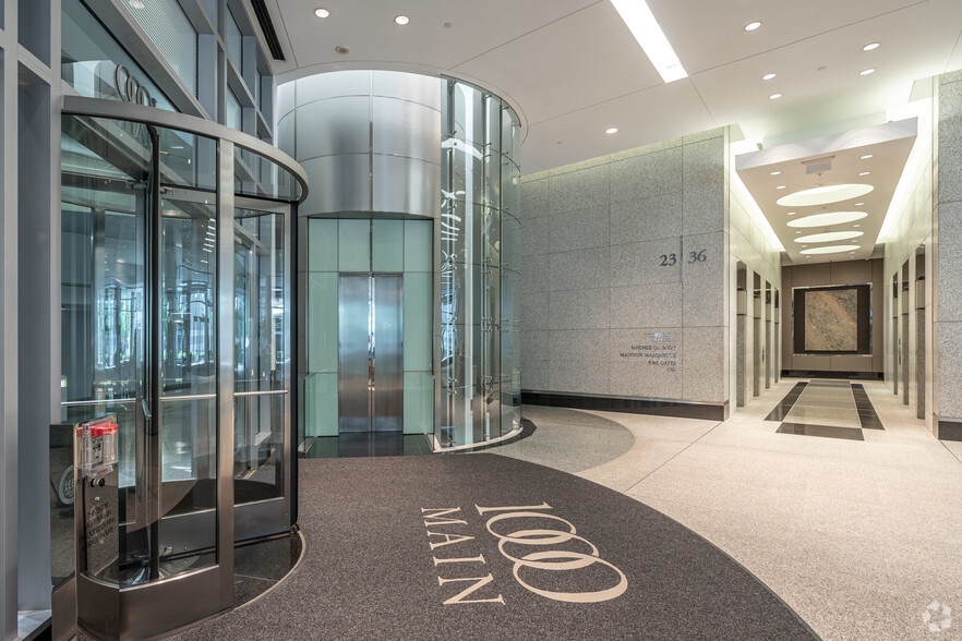 More Photos Of 1000 Main St, Houston Office For Lease