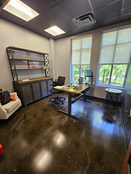 More Photos Of 751 Cool Springs Blvd, Franklin Office For Lease