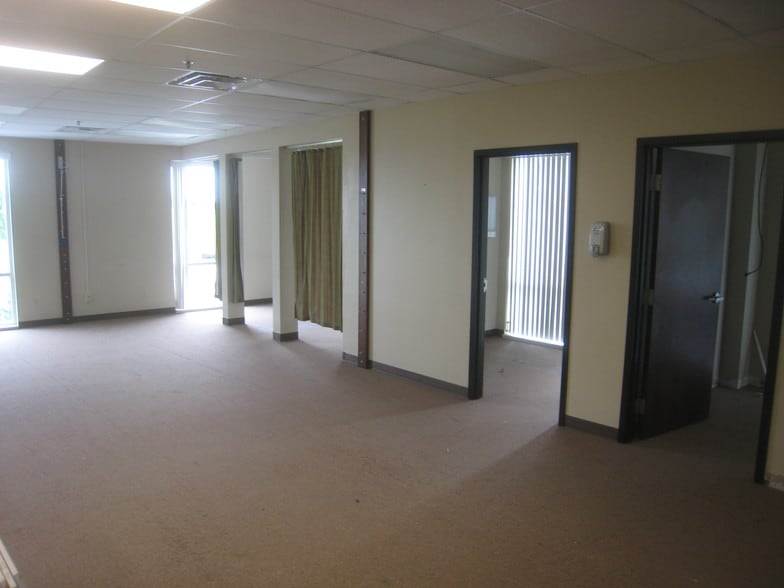 More Photos Of 100 Peyton Way, Charleston Medical For Sale