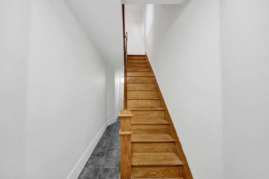 More Photos Of 1748 Cross Bronx Expy, Bronx Apartments For Sale