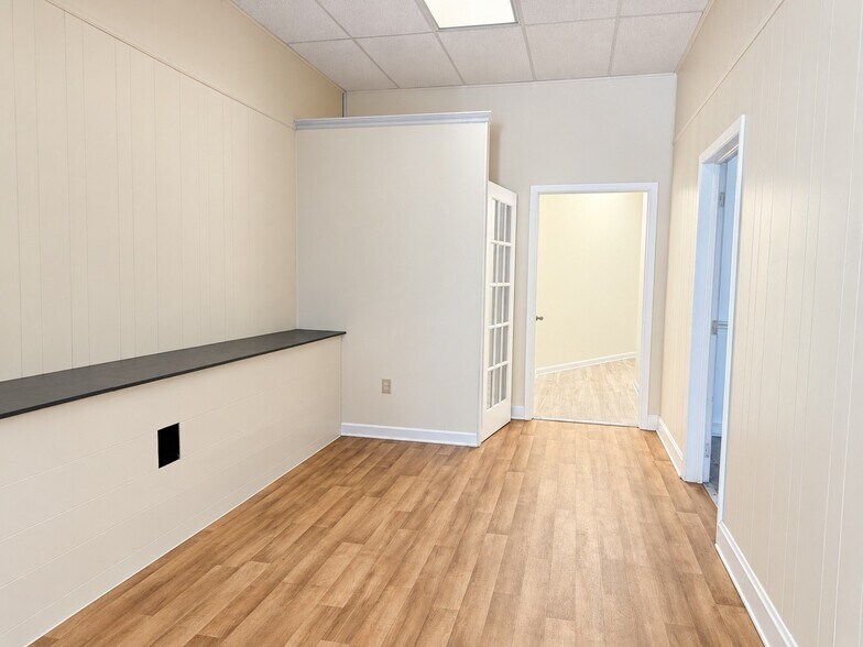 More Photos Of 121 Saint Joseph Ave, Brewton Office For Sale