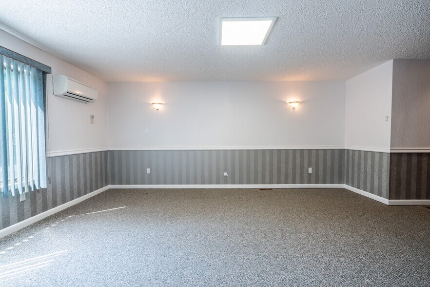 More Photos Of 1117 E Landis Ave, Vineland Office Residential For Lease