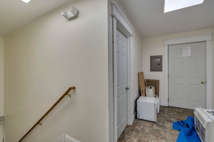 More Photos Of 70 Main St, Canton Office Residential For Sale