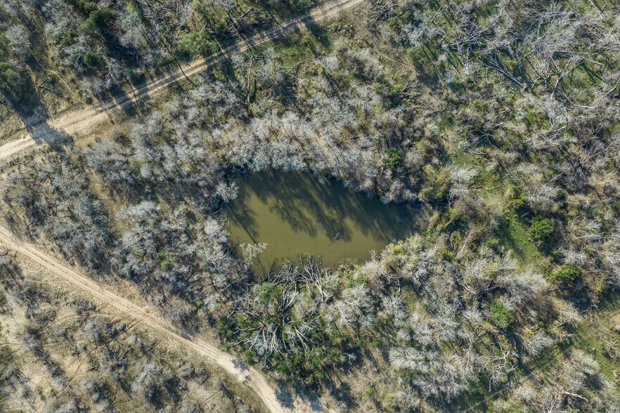 More Photos Of 1144 Treetop ln, Luling Land For Sale