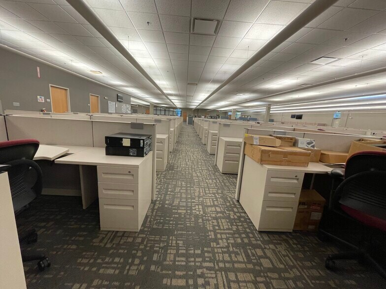 More Photos Of 4800 Concentric Blvd, Saginaw Office For Lease