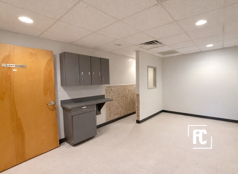 More Photos Of 835 SE Osceola St, Stuart Office Residential For Sale